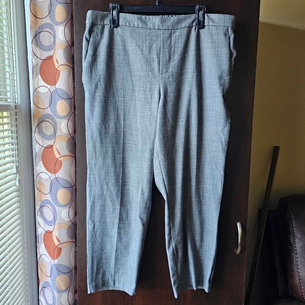 Old Navy Charcoal Gray Patterned Pants Size 16